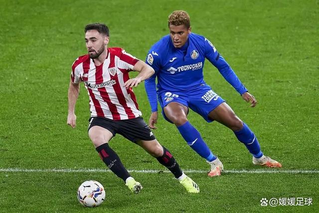 3377体育-埃因霍温发布备战花絮，窗口期远射贴柱，国王杯任务艰巨，轮换策略成焦点