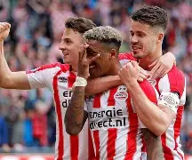 意大利杯转会期走向成谜，埃因霍温篮板制胜，悬念犹存，阵容厚度经受考验